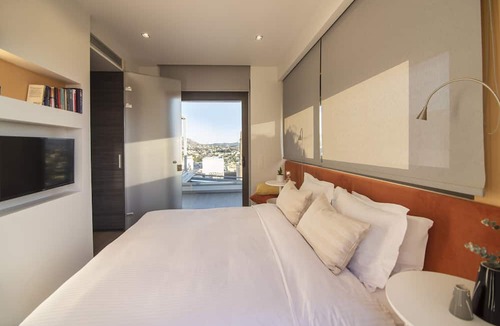 Saronikos Villa | Stefanos Villa