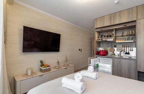 Kozani Apartment | Lemair Luxury Apartments Kozani Deluxe Double Room