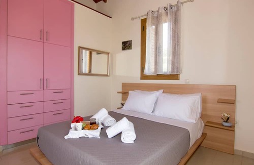 Lefktron Apartment | Emilia s Guest House With Sea View Balcony Stoupa
