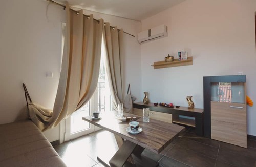 Poros House | Stellatos House