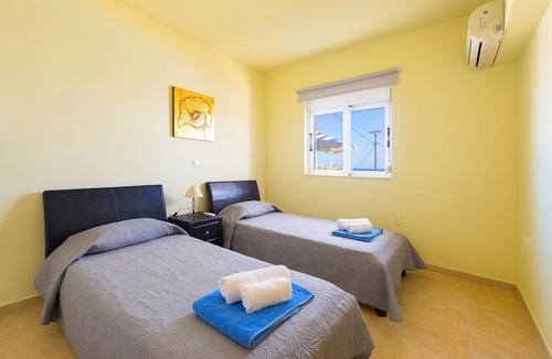 Kalathos Villa | Athoniki Villas