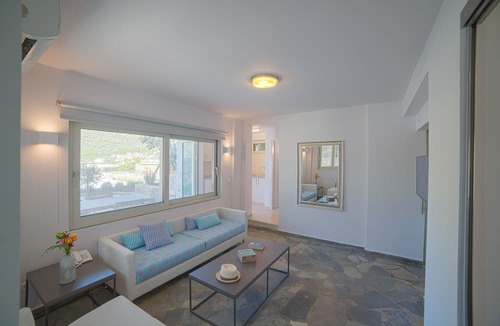 Korfos Hotel | Lavender Cove