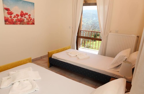 Kopetoi Villa | Aori Hillside Villa