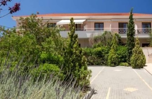 Plitra Hotel | Kyniska Hotel
