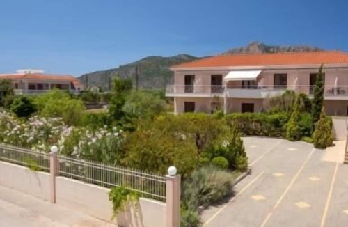 Plitra Hotel | Kyniska Hotel