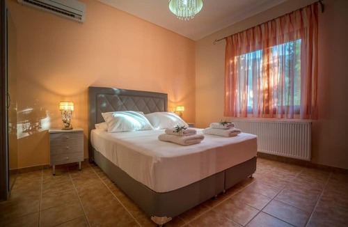 Mouzaki Villa | Villa Clairy
