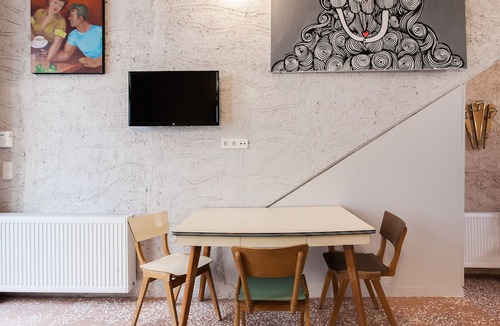 Psirri Apartment | Architect designed studio (EP7L). Green rooftop!