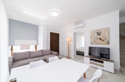 Paralia Ofryniou Apartment | Argilos Residential Complex