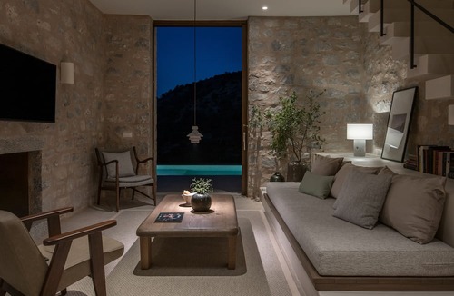 Lefktron Villa | Monolithoi Villas Mani