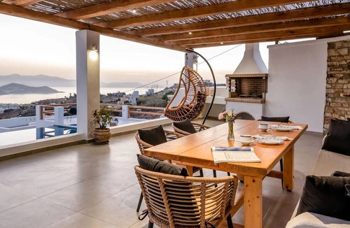 Naxos Town Villa | Naxos Skyline Villas