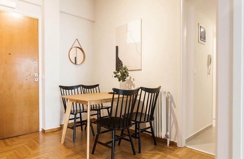 Athens City Centre Apartment | Stylish 2BD Apartment in the Heart of Athens