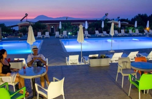 Andravida-Kyllini Apartment | Fournia Village