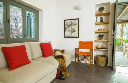 Kampos House | Oleander Country House