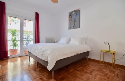 Psirri Apartment | Acropolis View Apartment in Central Athens – SQ1
