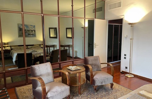 Ampelokipoi Apartment | Athens 360° Penthouse, panoramic city center view