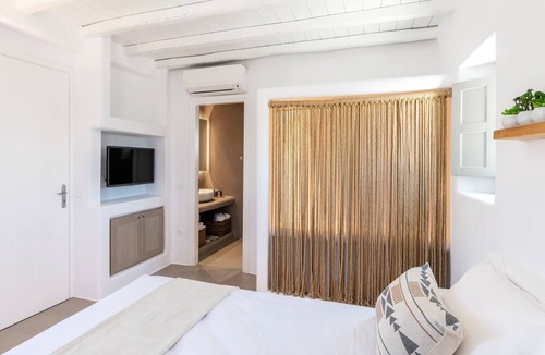 Ftelia Villa | AG Mykonos Villas