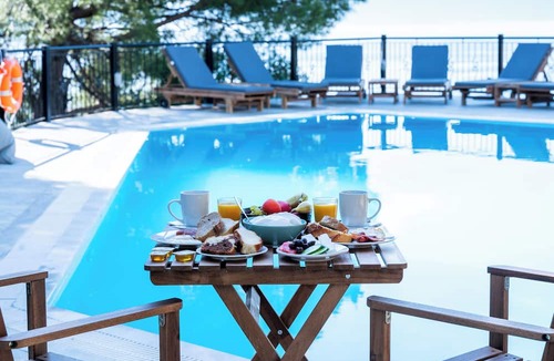Nikiana Apartment | Aliki Hotel