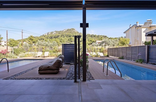 Corinth Villa | Saronia Estate