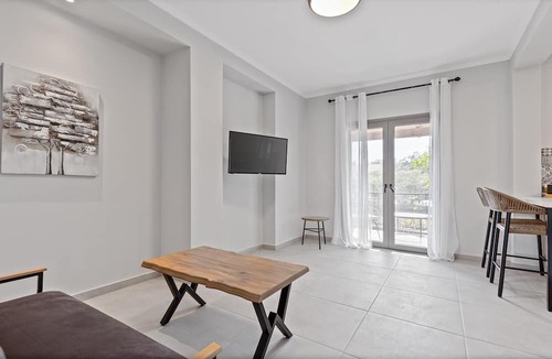 Kavos Apartment | Comissa Luxury Suites
