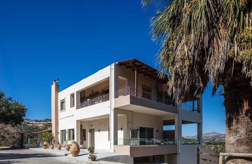 Spilion Apartment | Panorama Luxury Suites