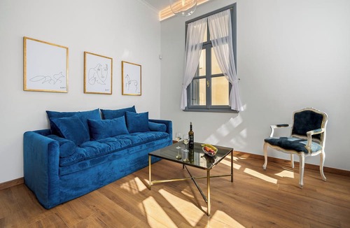 Heraklion Apartment | Handakos Luxury Suite by Hospi