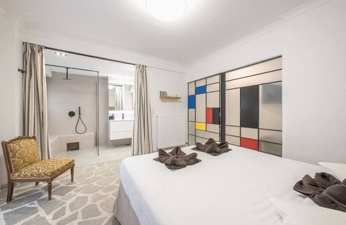 Athens City Centre Apartment | Centric designed apartment with a garden