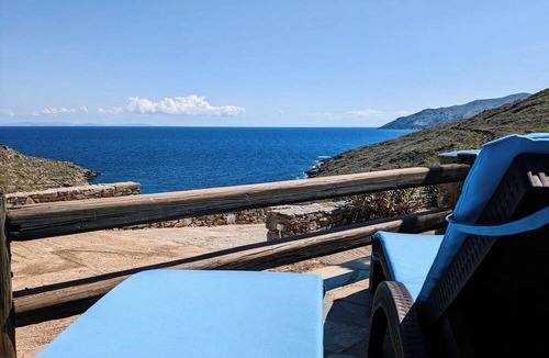 Loutra Apartment | Tranquil Seaside Escape by the beach, Sea View