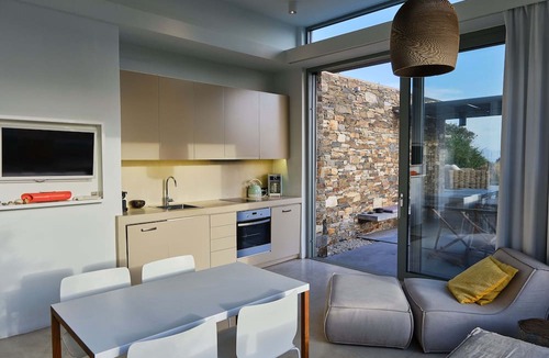 Platia Ammos Villa | Hidden Retreats Kythera