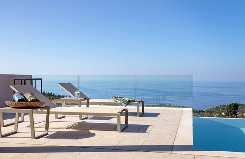 Kavallos Villa | Art Blue Villas