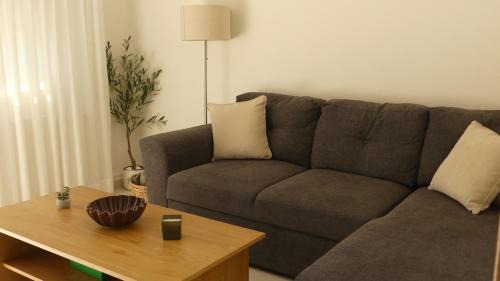 Sipiada Apartment | Gaia & Olive - Modern House with Garden and Balcony
