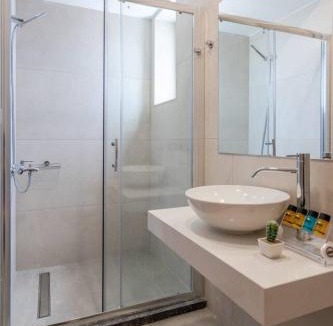 Rethymno Villa | Lux Villa Nymphes Dioni, 30m from beach with Pool, BBQ and Play Area