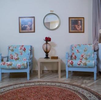 Almopia Apartment | WoodsCottage English Country Villa for Families and Friends in Loutra Pozar