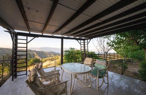 Grigoris Villa | Aura Sea & Shadow Villa, Aigio - 4BR by ΜΡS