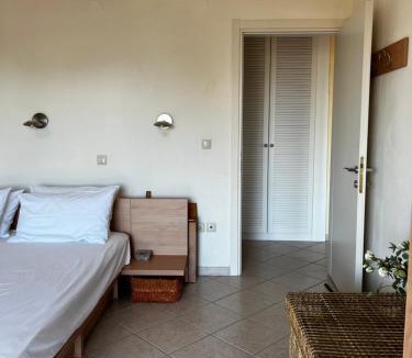Nikita Villa | Country Vila
