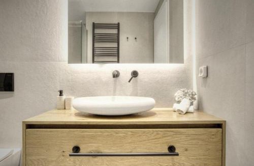 Koukaki Apartment | Μοντέρνο Διαμέρισμα Κοντά στην Ακρόπολη