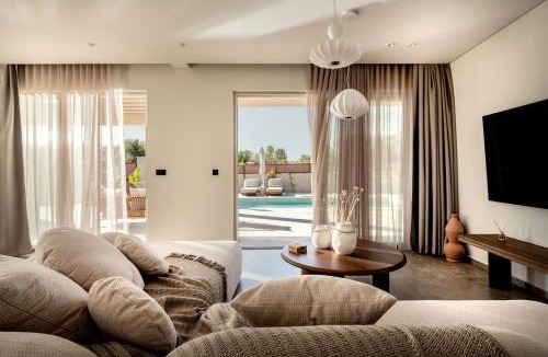 Alykes Apartment | Anthea Salt and Bloom