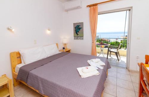 Ilia Apartment | Davis Studios & Apartments - Ήλια Βόρειας Εύβοιας - 1' από τη θάλασσα