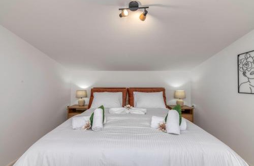 Limeniskos Apartment | Falassarnia Apartments