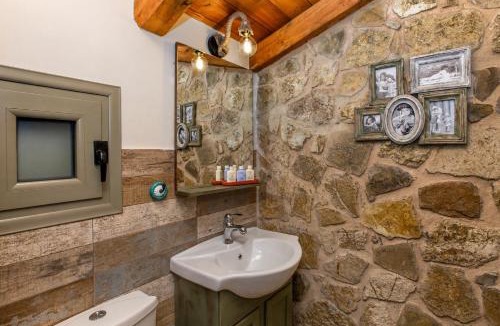 Koumaris Villa | Blue Jasmine Villa - Private Pool and Garden