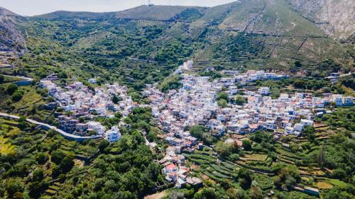 Koronos Villa | Koronos Traditional Village Apartment, Naxos