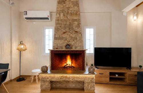 Assos-Lechaio Villa | Villa Mare Lechaio - A Beachside Hideaway