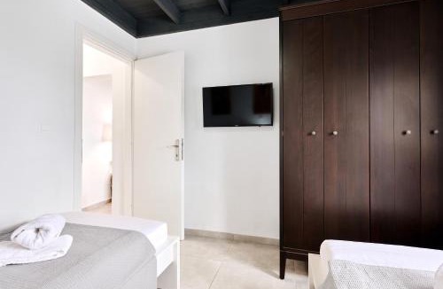 Goudhouros Villa | Casa di Olive Luxury Secluded Sea View Villa in South Crete