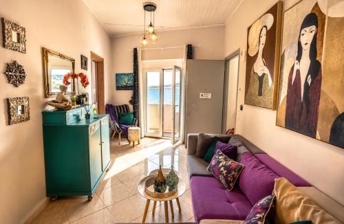 Koum Kapi Apartment | Orpheus House Beachfront 2BR Apartment with Balcony & Sea View Walk to Old Town