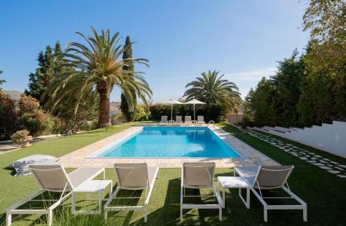 Thymari Villa | Kamariyo Athens Riviera by A&D Properties
