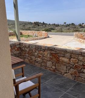 Kithira Apartment | Aroniadika rooms