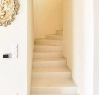 Kithira Villa | Grand Family Villa by the Sea