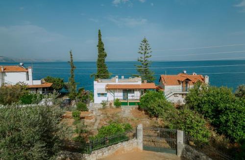 Kefalari House | Xiro Retreat