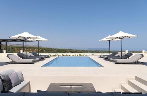 Skouloufia Villa | Caelum Villa with Heated Pool, By Hellocrete