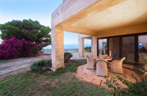 Aegina Town Villa | Majestique Villa Aegina