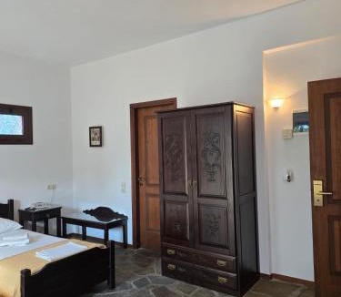 Agios Mamas Hotel | Amalthia hotel